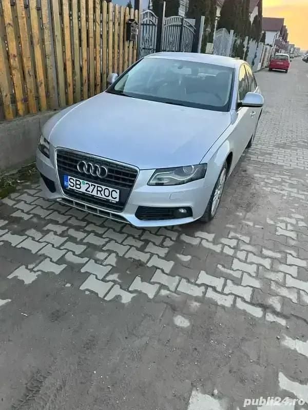 Gri Utilizat 2009 Audi A4 Berlinǎ | 5.900 EUR (Preț OK) - Imagine 1/4