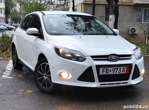 Utilizat 2012 Ford Focus Hatchback | 4.590 EUR (Preț OK) - Imagine 1/4