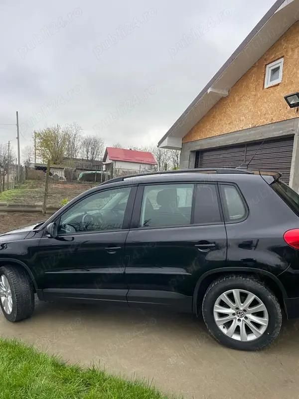 Second-hand VW Tiguan 170 CP (125 kW) 2009 Negru SUV