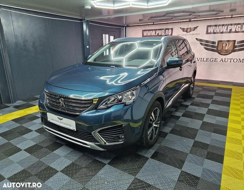 Culoareverde Utilizat 2020 Peugeot 5008 Allure Monovolum | 16.590 EUR (Preț OK) - Imagine 1/4