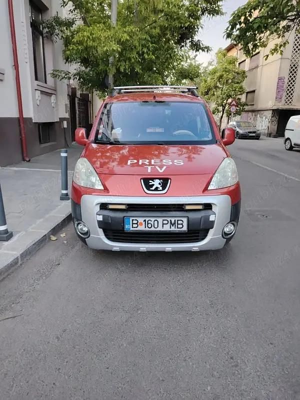Utilizat 2010 Peugeot Partner Monovolum | 4.000 EUR - Imagine 1/4