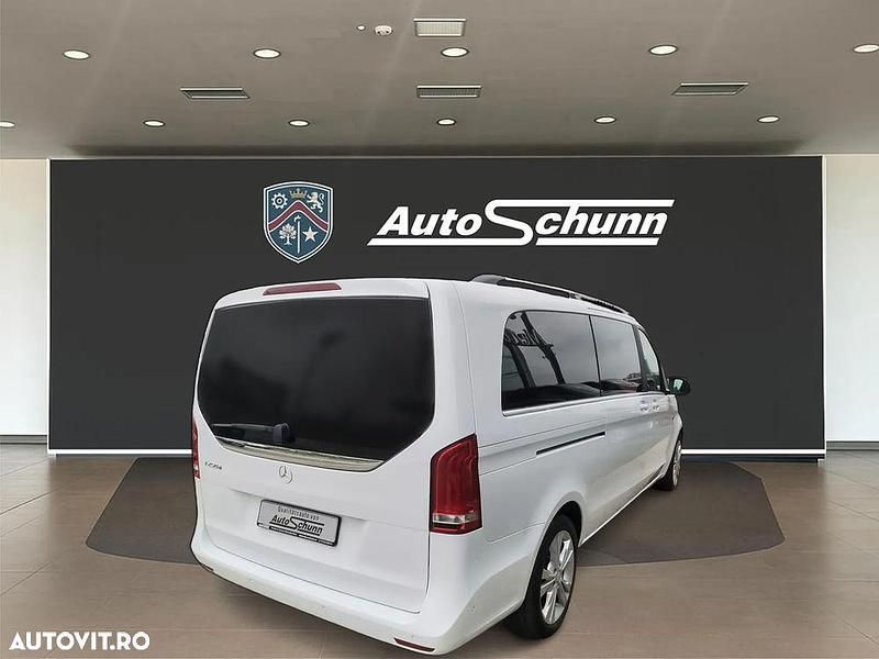 Second-hand Mercedes V250 Avantgarde Edition 190 CP (139 kW) 2016 Culoarealb Monovolum