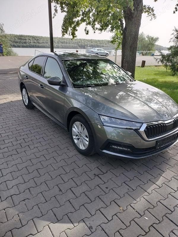 Second-hand Skoda Octavia 110 CP (80 kW) 2024 Gri Berlinǎ