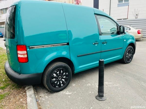 Second-hand VW Caddy 105 CP (77 kW) 2011 Verde Monovolum
