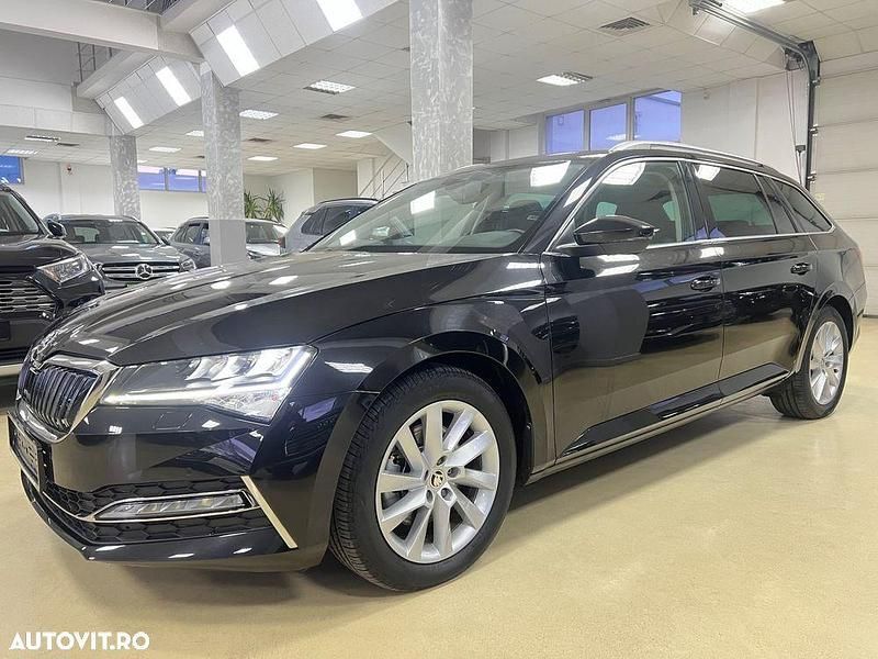 Negru Utilizat 2020 Skoda Superb Break | 19.999 EUR (Preț OK) - Imagine 1/4