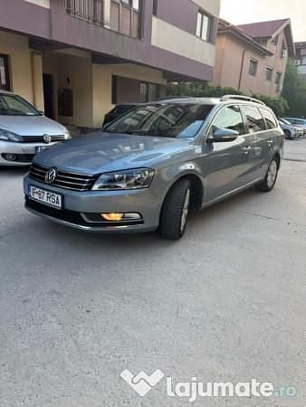 Gri Utilizat 2012 VW Passat Break | 5.300 EUR (Preț OK) - Imagine 1/4