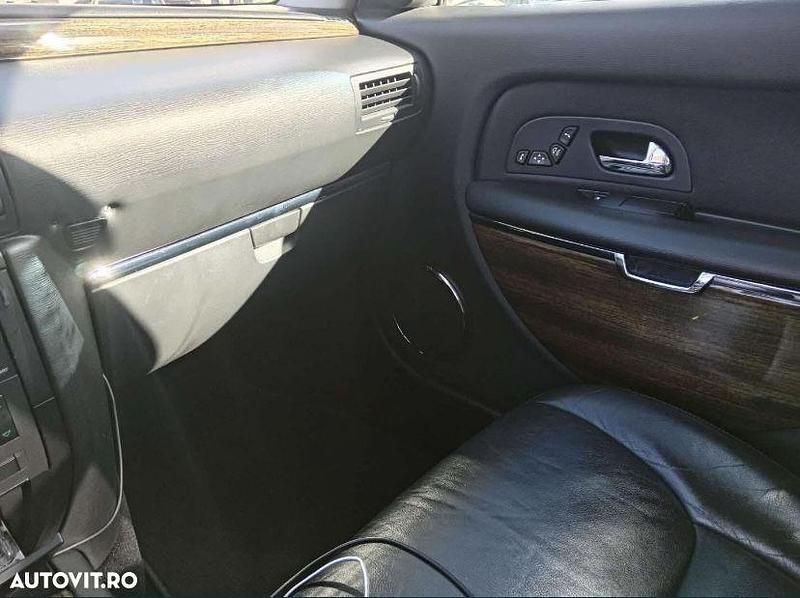 Second-hand Citroën C6 Exclusive 241 CP (177 kW) 2012 Culoarenegru Berlinǎ