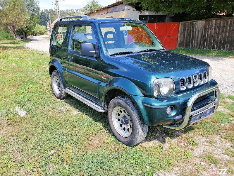 Văndută Suzuki Jimny 4x4 1,3 benzina . mașini secondhand de vânzare