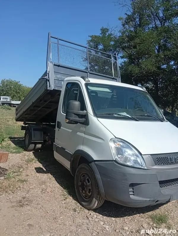 Utilizat 2011 Iveco Daily | 12.900 EUR - Imagine 1/4