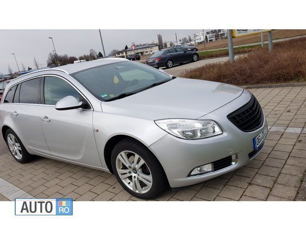 Argintiu Utilizat 2009 Opel Insignia Break | 6.990 EUR - Imagine 1/4