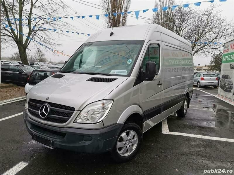 Second-hand Mercedes Sprinter 150 CP (110 kW) 2008 Argintiu Van
