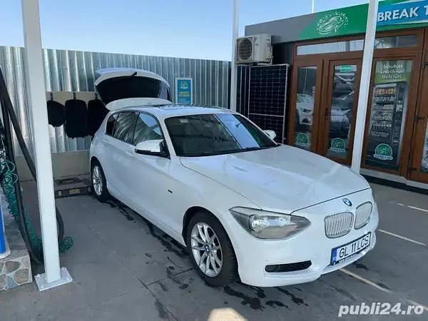 Alb Utilizat 2012 BMW 118 Hatchback | 7.500 EUR (Puțin scump) - Imagine 1/4