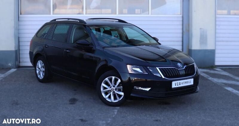Negru Utilizat 2019 Skoda Octavia Style Break | 11.400 EUR (Super Preț) - Imagine 1/4