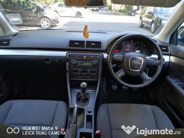 Văndută Audi A4 b7 volan dreapta - mașini second-hand de vânzare