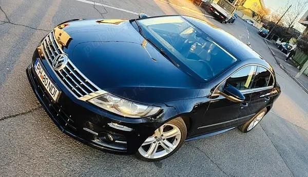 Negru Utilizat 2014 VW Passat R-line Berlinǎ | 10.999 EUR (Puțin scump) - Imagine 1/4
