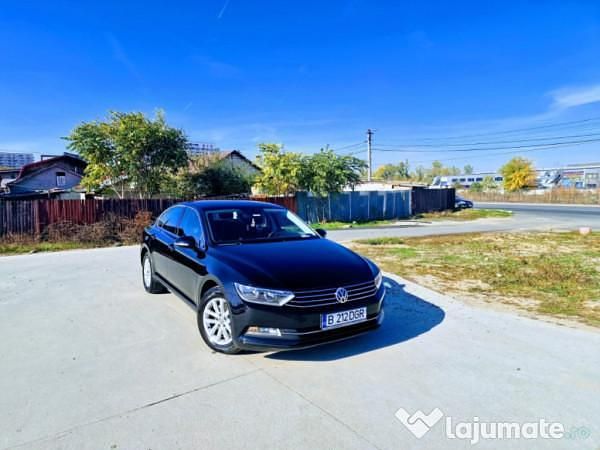Negru Utilizat 2017 VW Passat Business Berlinǎ | 13.000 EUR (Preț OK) - Imagine 1/4