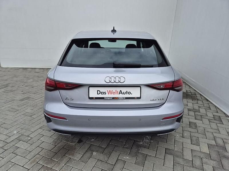 Second-hand Audi A3 116 CP (85 kW) 2021 Gri mediu  normal Berlinǎ