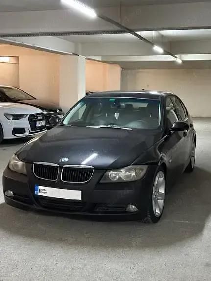 Negru Utilizat 2006 BMW 320 Berlinǎ | 3.400 EUR (Preț OK) - Imagine 1/4