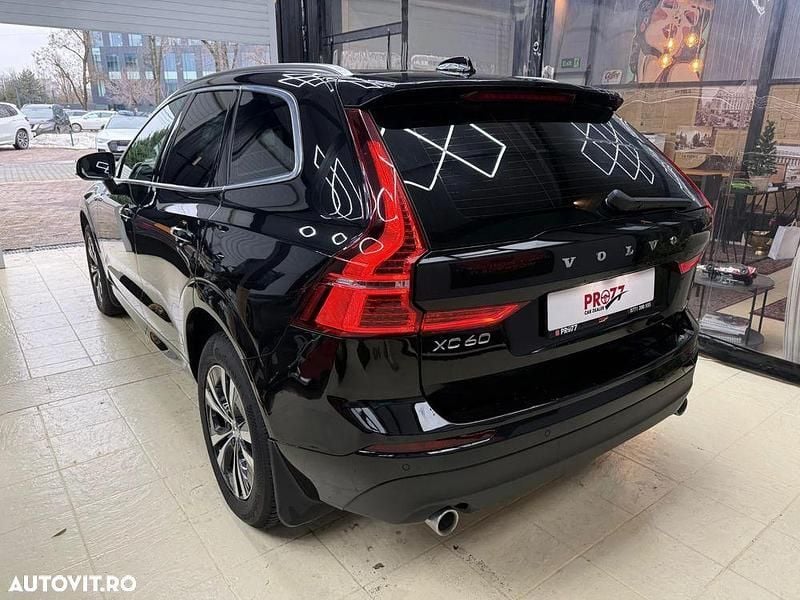 Second-hand Volvo XC60 Momentum 190 CP (139 kW) 2019 Culoarenegru SUV