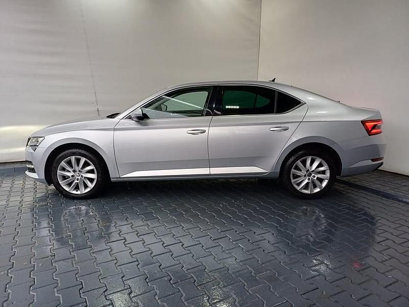 Second-hand Skoda Superb Ambition 150 CP (110 kW) 2021 Gri mediu  normal