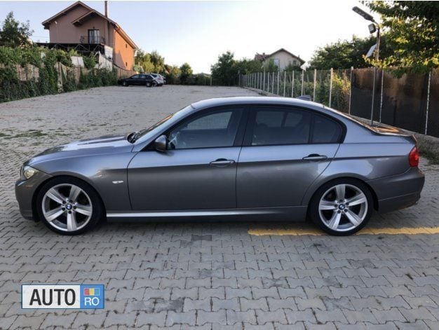 Second-hand BMW 320 Efficient Dynamics 163 CP (119 kW) 2010 Gri Berlinǎ