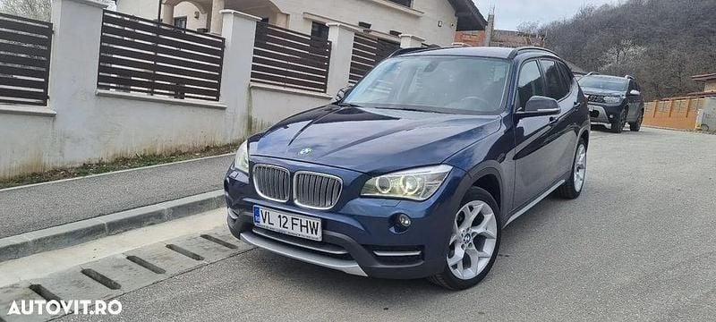 Culoarealbastru Utilizat 2012 BMW X1 SUV | 9.000 EUR (Preț bun) - Imagine 1/4