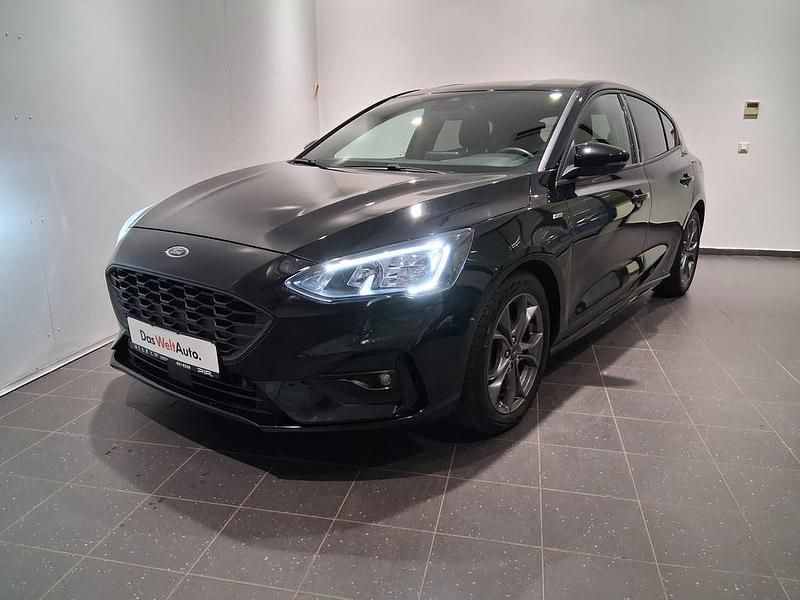 Negru metalic Utilizat 2021 Ford Focus Vignale | 15.500 EUR (Preț OK) - Imagine 1/4