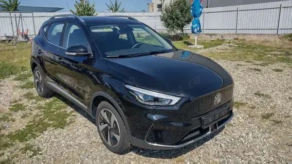Argintiu Utilizat 2023 MG ZS Berlinǎ | 18.999 EUR - Imagine 1/4