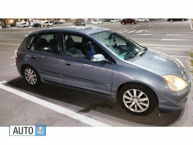 Second-hand Honda Civic 160 CP (117 kW) 2004 Gri Hatchback