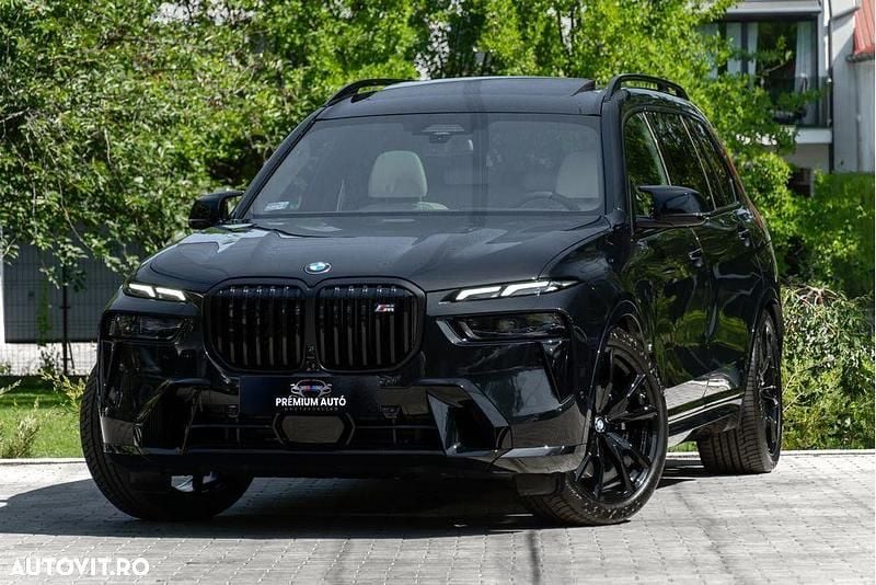 Second-hand BMW X7 M Sport 530 CP (389 kW) 2025 Culoarenegru SUV