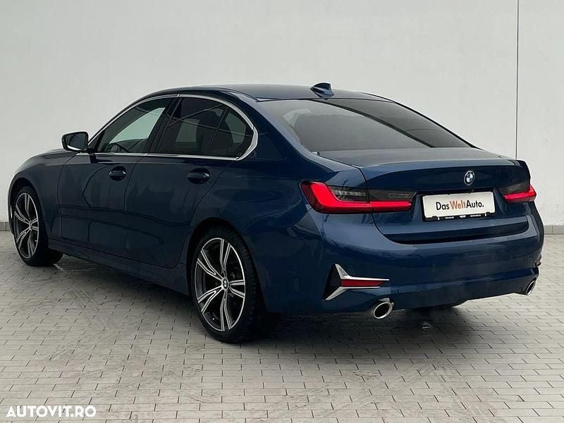 Second-hand BMW 320 190 CP (139 kW) 2022 Albastru mediu  metalic pereffect Berlinǎ