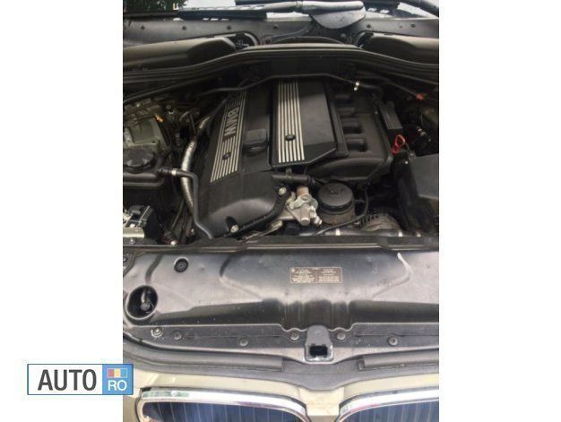 Second-hand BMW 520 170 CP (125 kW) 2004 Auriu Berlinǎ