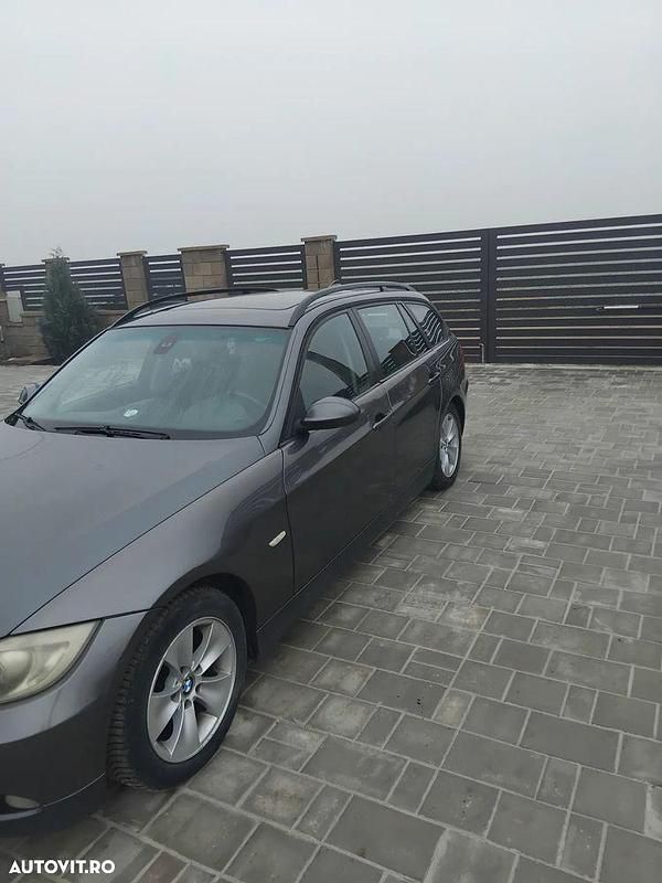 Culoaregri Utilizat 2005 BMW 320 Break | 3.500 EUR (Puțin scump) - Imagine 1/4
