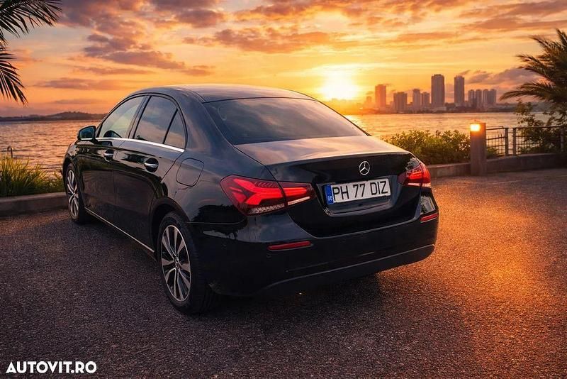 Second-hand Mercedes A250 Advanced 218 CP (160 kW) 2021 Culoarenegru Berlinǎ