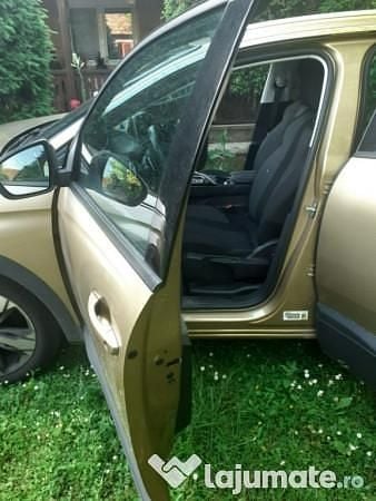 Second-hand Peugeot 3008 2017 Hatchback