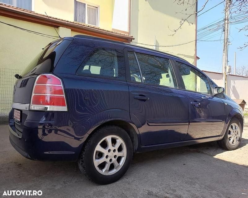 Culoarealbastru Utilizat 2006 Opel Zafira Design Edition Monovolum | 2.350 EUR (Preț bun) - Imagine 1/4