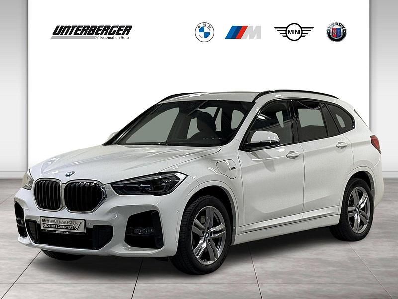 Utilizat 2022 BMW X1 M Sport SUV | 35.516 EUR - Imagine 1/1
