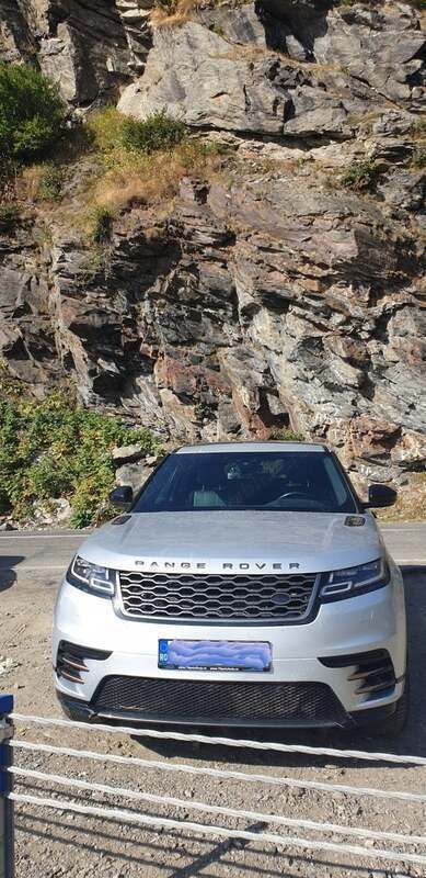 Gri Utilizat 2019 Land Rover Range Rover Velar Dynamic SUV | 31.000 EUR - Imagine 1/4