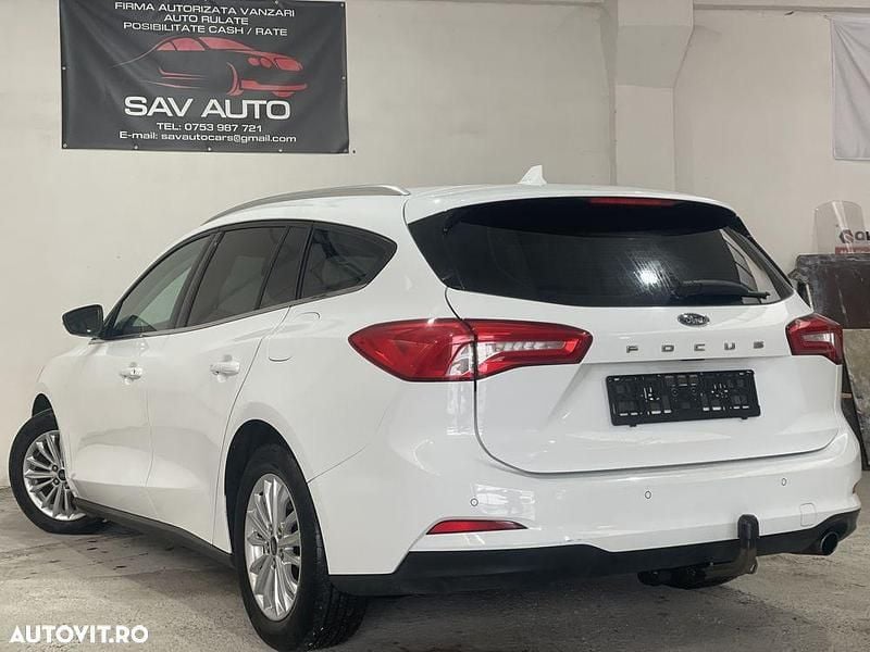 Second-hand Ford Focus Business Edition 150 CP (110 kW) 2020 Culoarealb Break