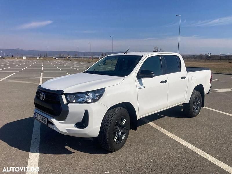Alb Utilizat 2022 Toyota HiLux Pickup | 26.690 EUR (Preț bun) - Imagine 1/4