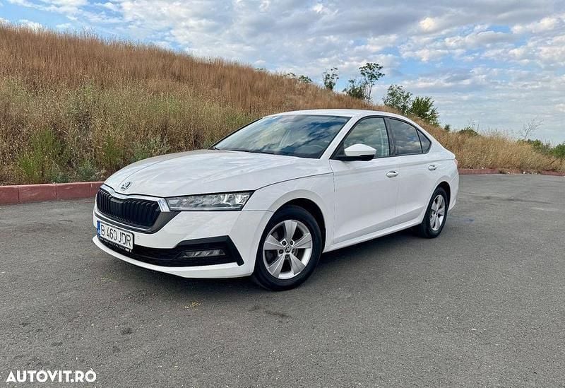 Culoarealb Utilizat 2021 Skoda Octavia Ambition Berlinǎ | 13.880 EUR (Preț bun) - Imagine 1/4