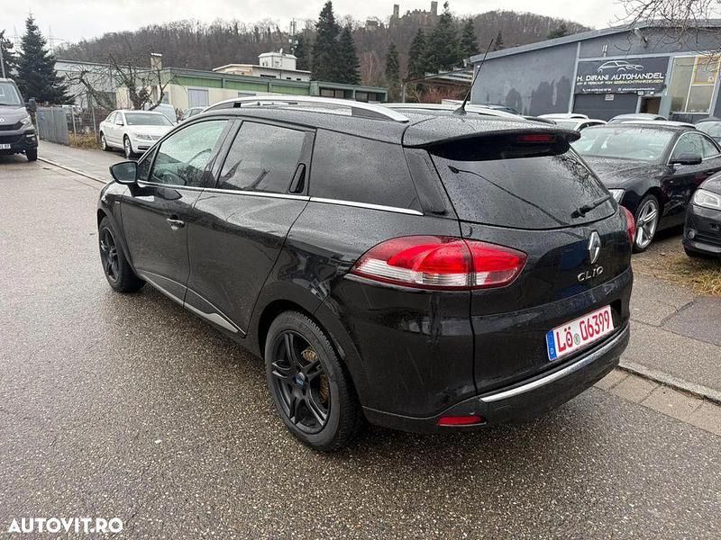 Second-hand Renault Clio GrandTour Intens 90 CP (66 kW) 2020 Culoarenegru Break