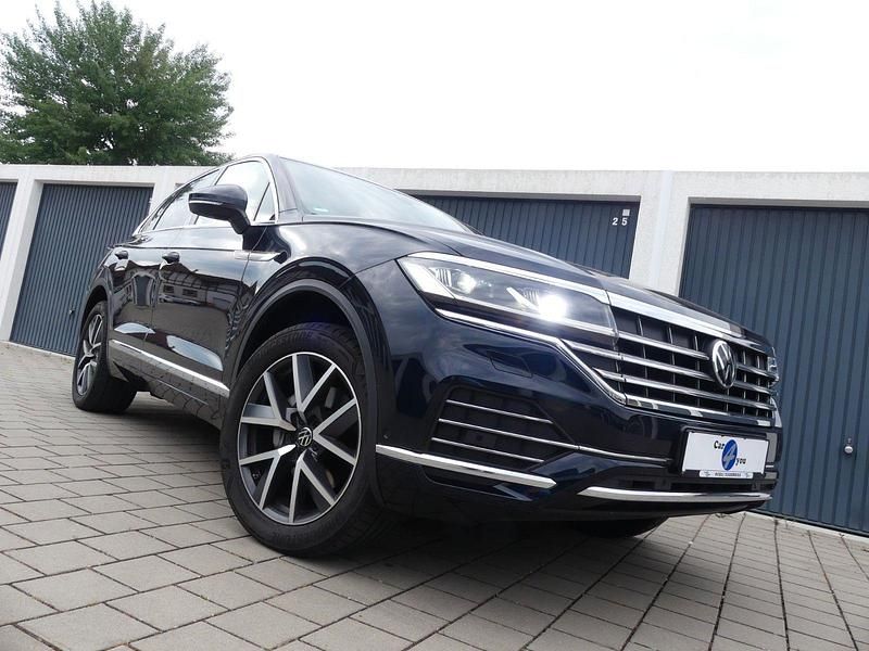 Utilizat 2021 VW Touareg Elegance SUV | 46.098 EUR (Preț bun) - Imagine 1/1