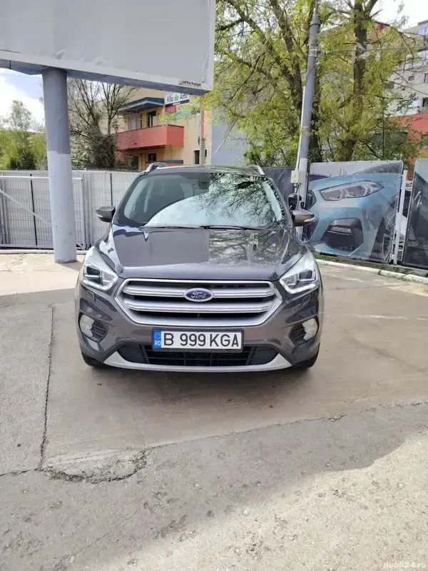 Utilizat 2017 Ford Kuga SUV | 13.800 EUR (Preț OK) - Imagine 1/4