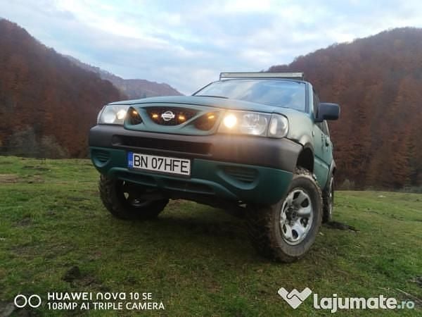 Second-hand Nissan Terrano 2000 SUV