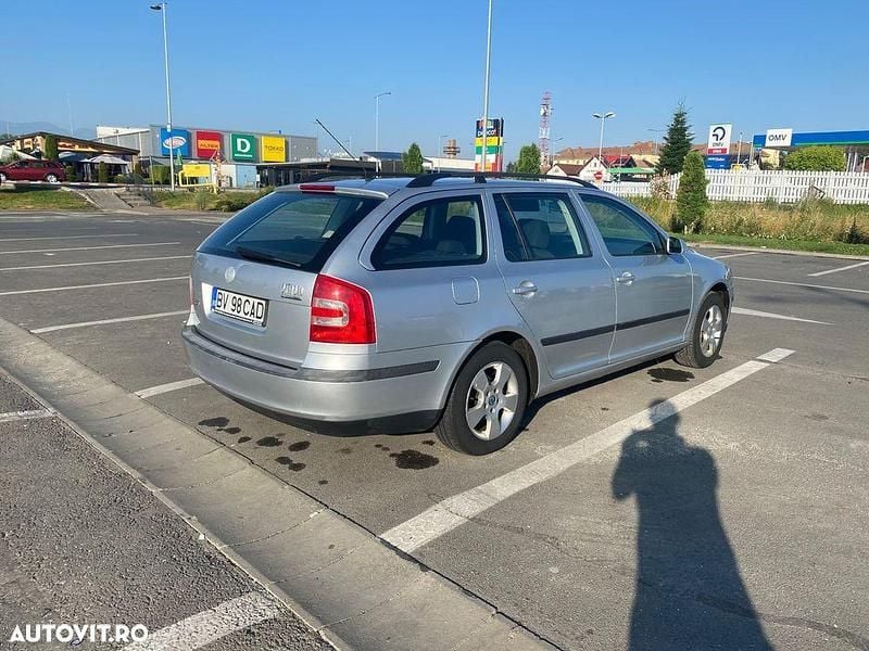 Second-hand Skoda Octavia Elegance 105 CP (77 kW) 2008 Culoareargint Break