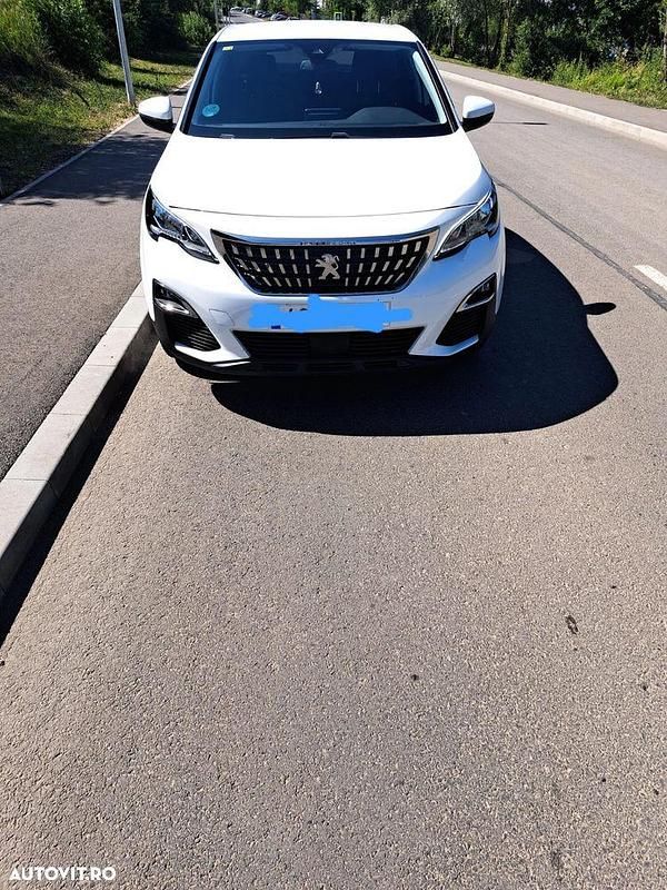 Culoarealb Utilizat 2017 Peugeot 3008 Active SUV | 11.400 EUR (Preț OK) - Imagine 1/4