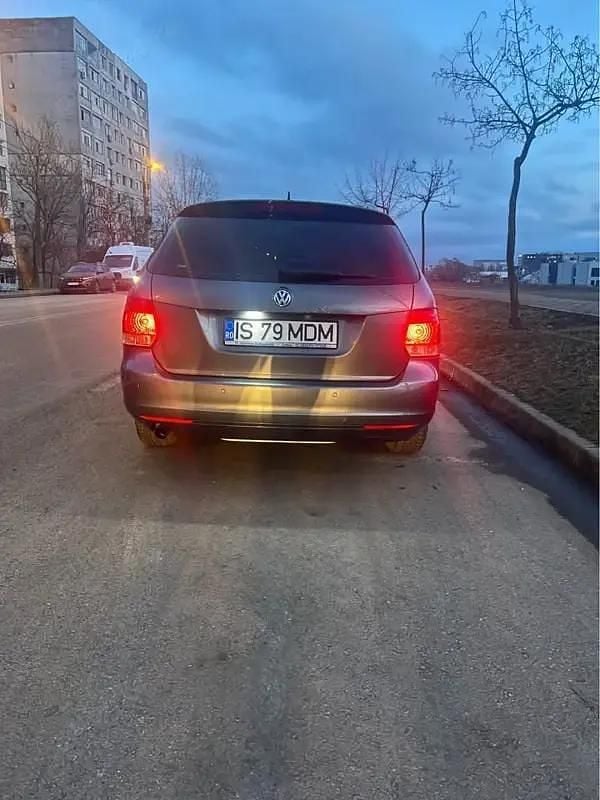 Second-hand VW Golf Plus 105 CP (77 kW) 2010 Monovolum