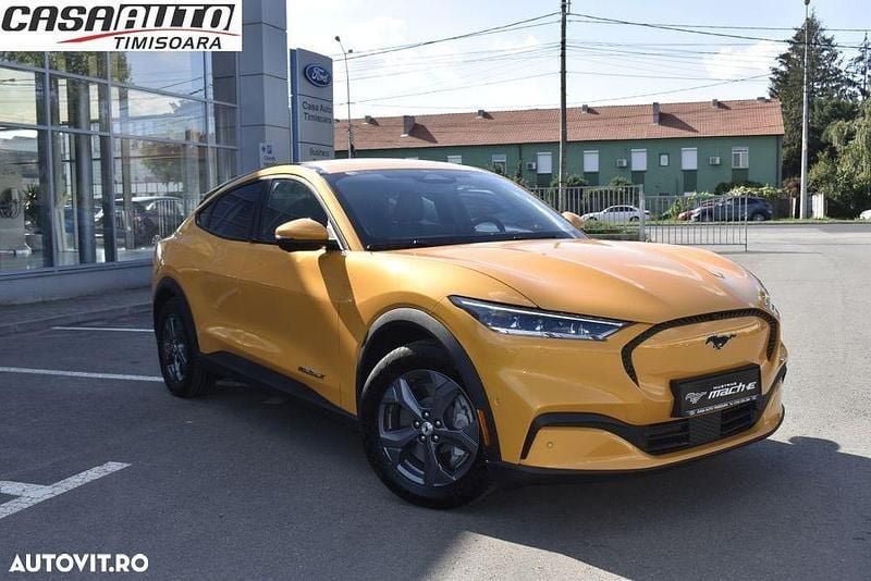 Negru Utilizat 2022 Ford Mustang Mach-E SUV | 38.720 EUR - Imagine 1/4