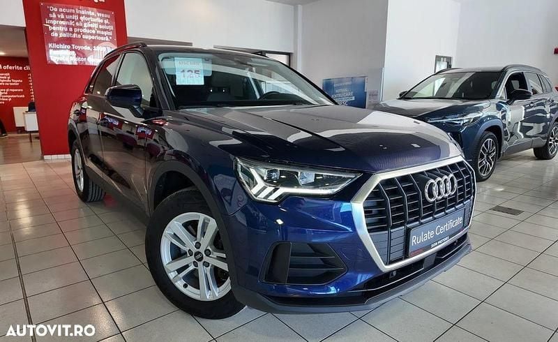 Culoarealbastru Utilizat 2021 Audi Q3 Design SUV | 27.900 EUR - Imagine 1/4